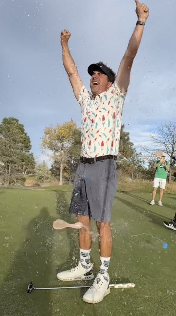 US golfer breaks world file for many 18-hole programs performed in a 12 months