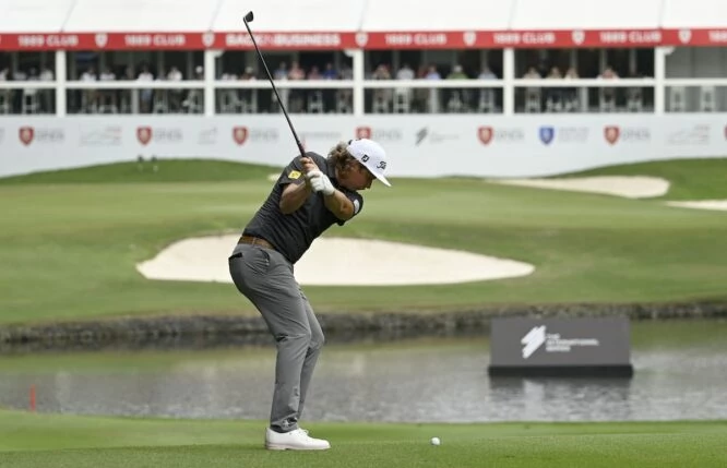 Smith and Chacarra in seventh heaven at Hong Kong Open