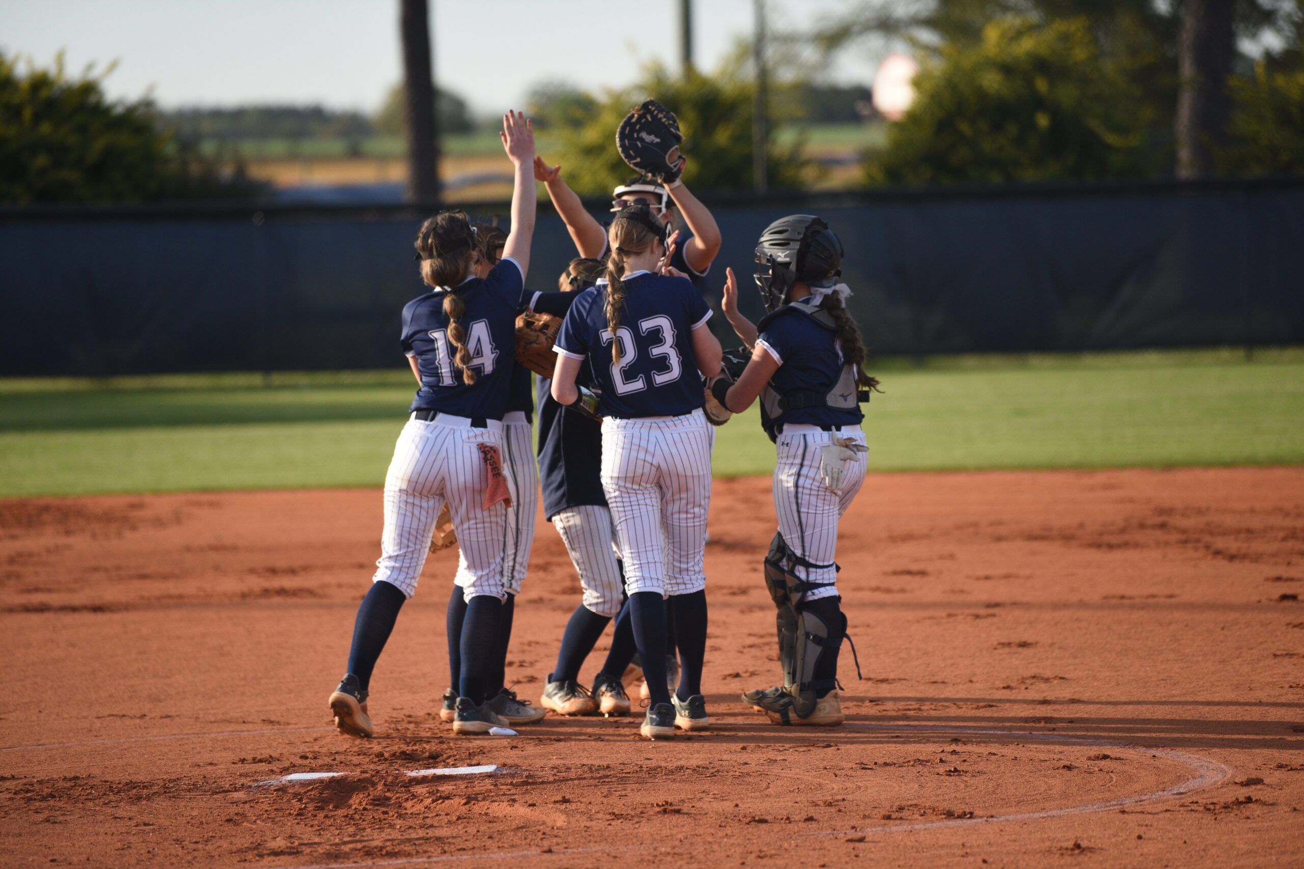 Jaguars fall short in wild game against Paxton