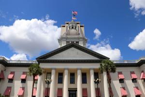 Senate OK's blanket social media ban for kids under 16; DeSantis pushes for parental control