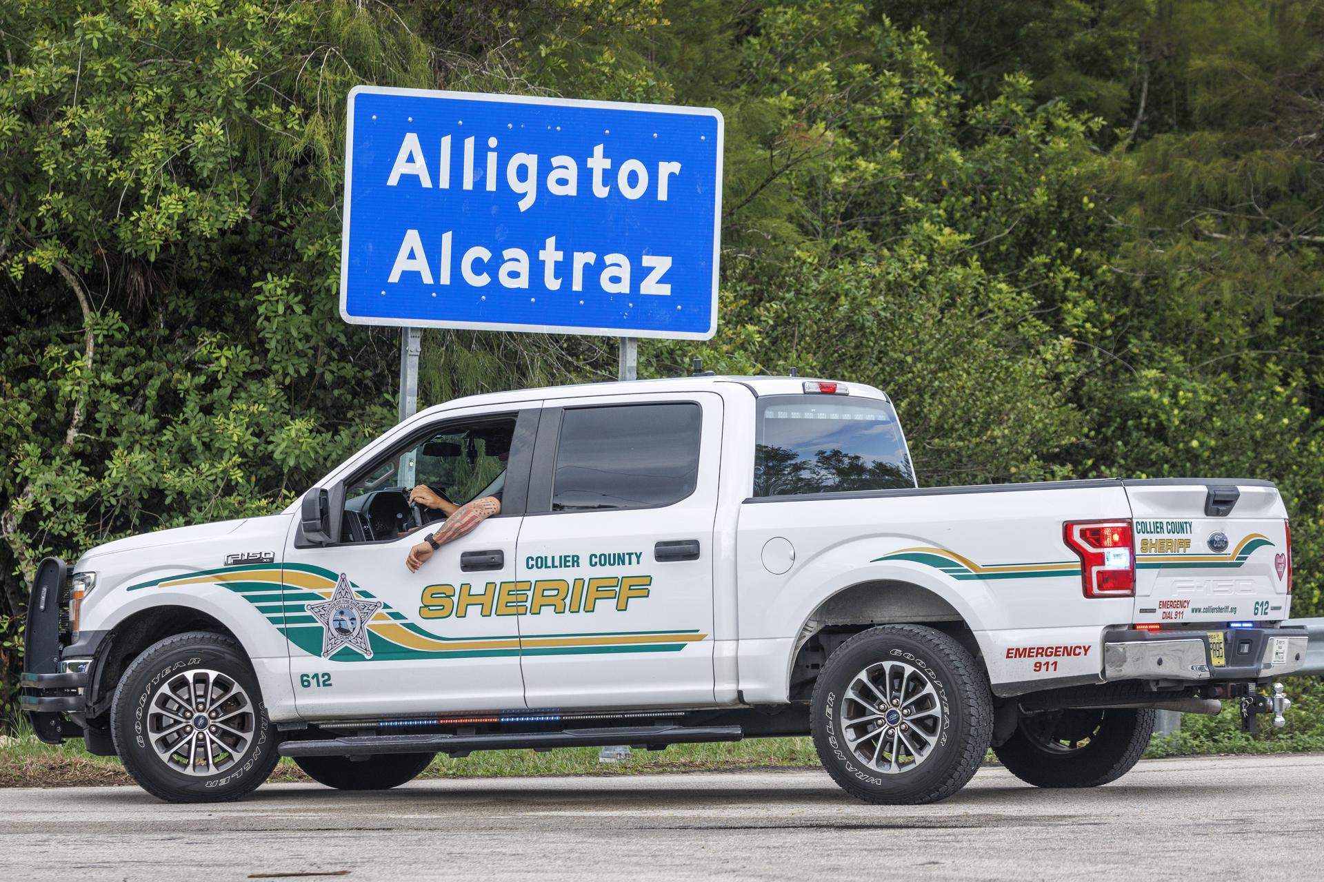 Juez rechaza petición para mantener abierto centro de detención conocido como “Alligator Alcatraz”